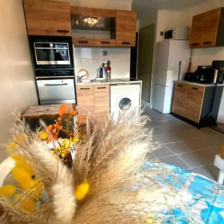 Apartment A 100m De La A4, Rez-de-chaussee