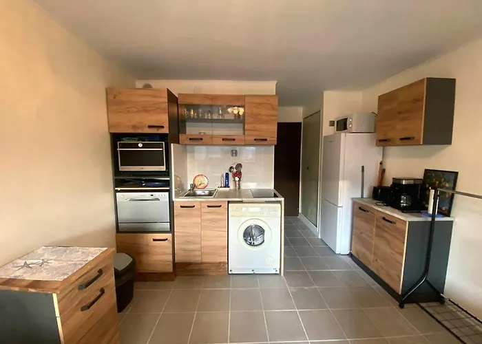 A 100m De La A4, Rez-de-chaussee Apartamento